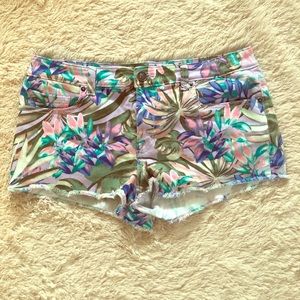 Floral VS boyfriend shorts